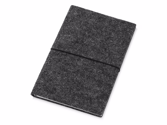Блокнот из RPET-фетра А5 Felt, гибкая обложка, 80 листов 70 гр/м2 белой бумаги, темно-серый Блокнот из RPET-фетра А5 Felt, гибкая обложка, 80 листов 70 гр/м2 белой бумаги, темно-серый