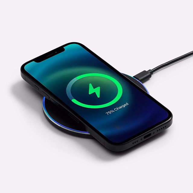 Беспроводное зарядное устройство с подсветкой Lightcore, черное Беспроводное зарядное устройство с подсветкой Lightcore, черное