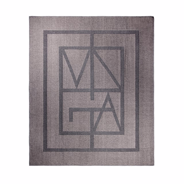 Плед VINGA Monogram из переработанного полиэстера GRS, 170x130 см Плед VINGA Monogram из переработанного полиэстера GRS, 170x130 см