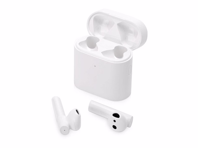 Наушники Mi True Wireless Earphones 2S TWSEJ07WM (BHR4208GL) Наушники Mi True Wireless Earphones 2S TWSEJ07WM (BHR4208GL)