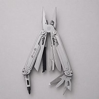 Мультитул Stinger, 113 х 22 мм, 21 функция, сталь, серебристый, в картонной коробке, в комплекте нейлоновый чехол